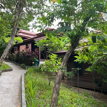 האד רין Sonic Hill Koh Phangan מראה חיצוני תמונה